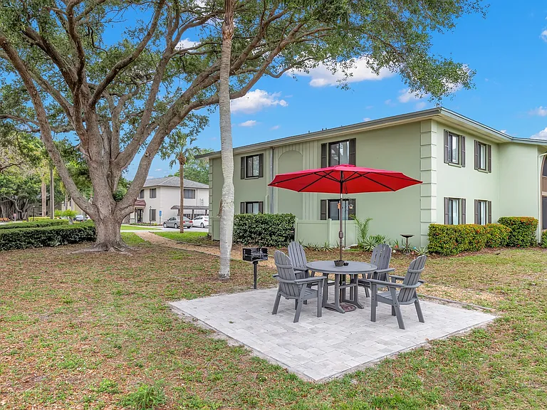 Grill and Gathering Areas Throughout