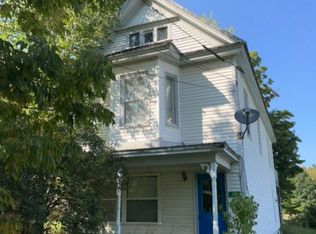 79 Main St, Phillips, ME 04966