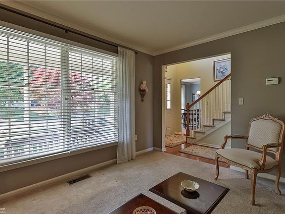 5th image of 4111 Juniper Dr