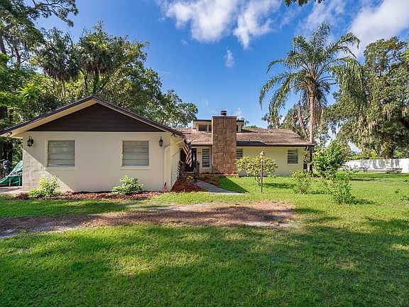 3rd image of 1715 W LAKE MARY BOULEVARD