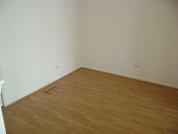 5th image of 234 Camel Bend Ct #3