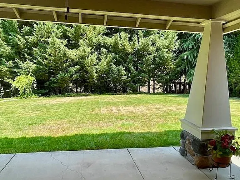 3311 Edgewater Dr — Photo 16