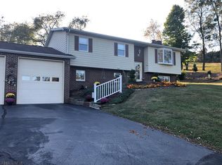 15 Hillside Dr, Duncansville, PA 16635