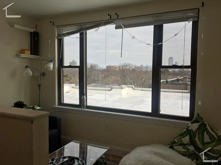 94 Pleasant St #4 — Photo 12