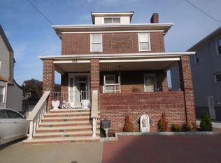 168 Beach 129 St, Far Rockaway, NY 11694