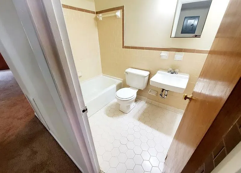 1 bed, 1.0 bath, $1,195 — Photo 3