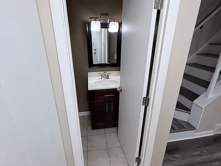 4458 Periwinkle Ln #4458 — Photo 4