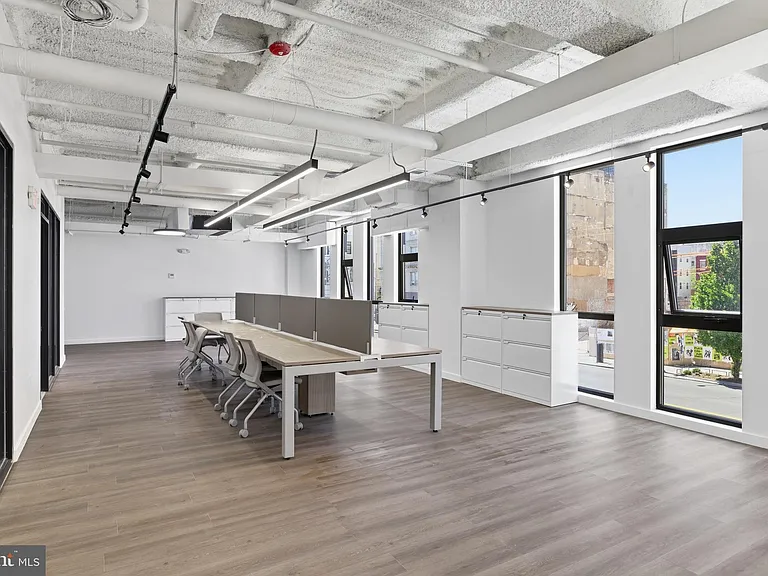 915 N Broad St #601 — Photo 39