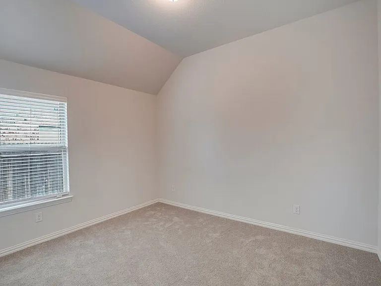19412 Camlann Pl — Photo 12
