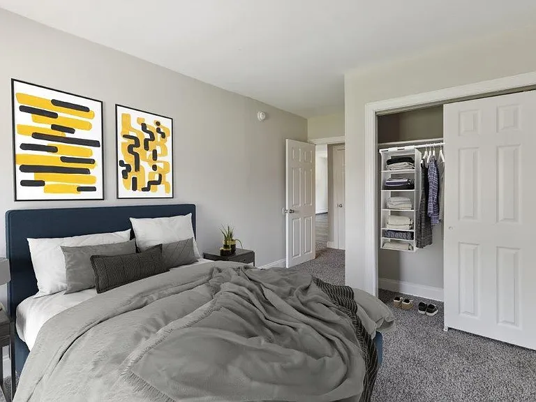 Maple Walk Apartments — Photo 12