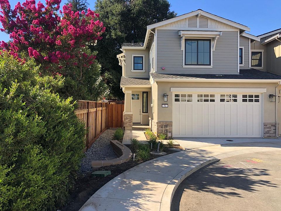 1st image of 51 Hencken Oaks Ln