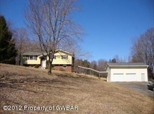 1901 Monkey Hollow Rd, Harveys Lake, PA 18618