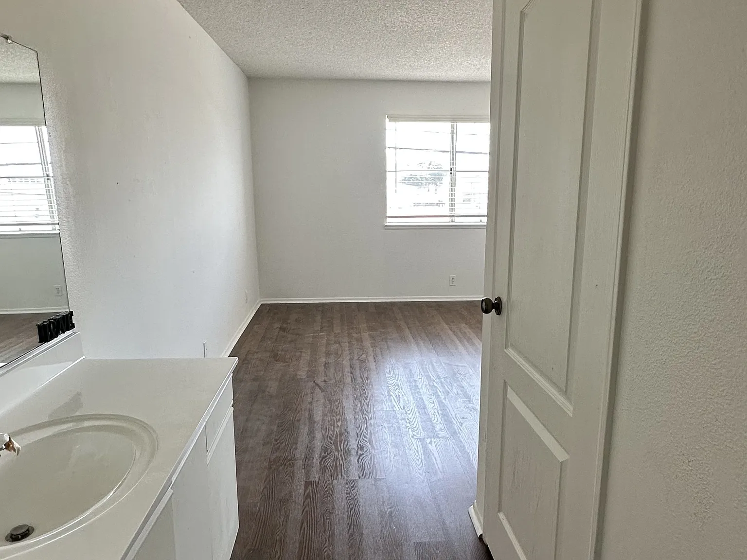800 S Magnolia Avenue - 12 — Photo 3