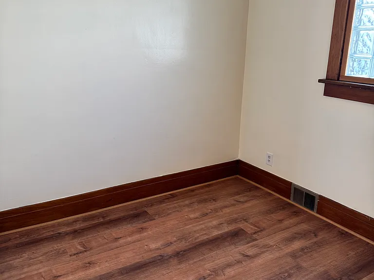40 Arden Ave #1 — Photo 1