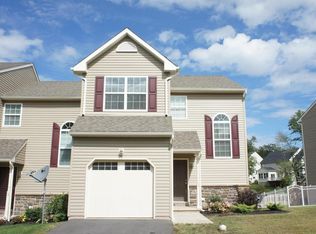 17 Nicholas Court Dr, Drums, PA 18222