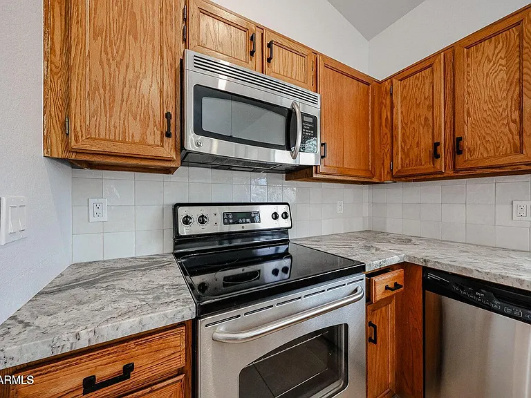 9429 E Camino Del Santo — Photo 10