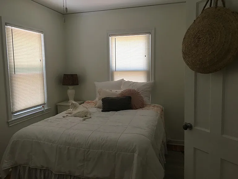 615 Collins Dr — Photo 10