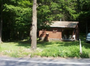 Ledgedale Rd, Greentown, PA 18426