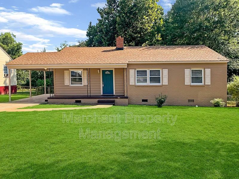 Sylvan Hills — Photo 1