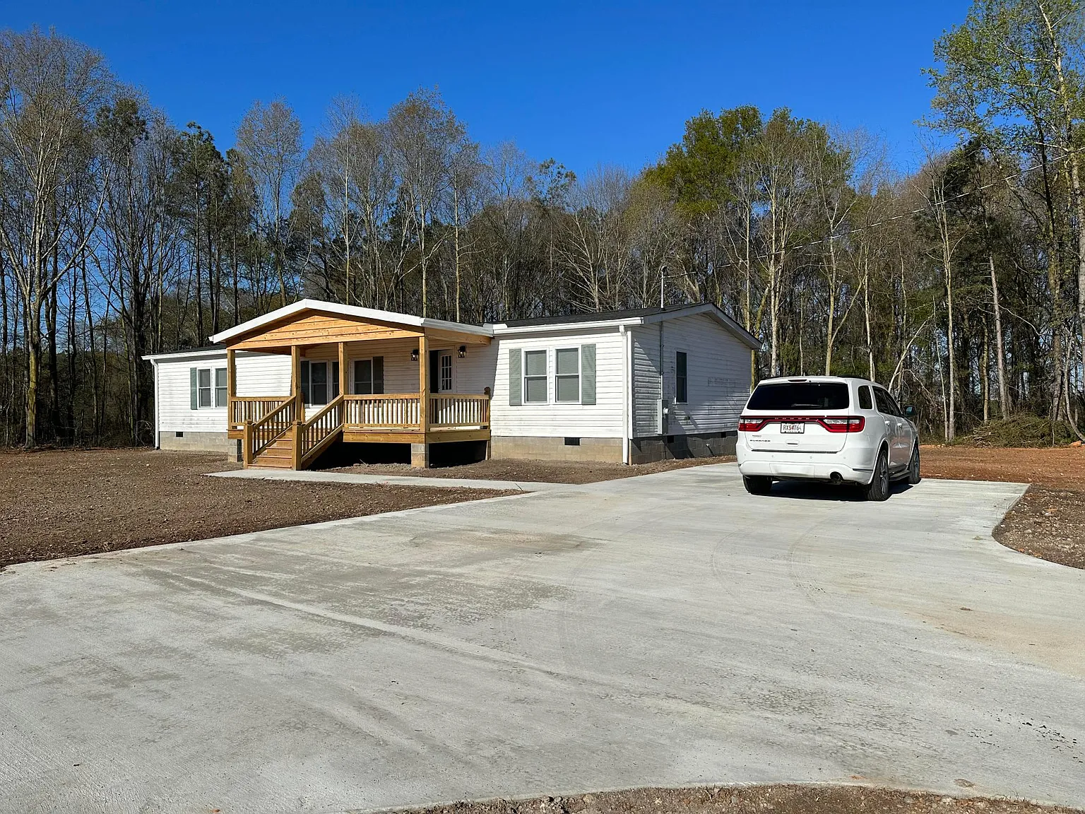 3 bed, 1620 sqft, $1,750 — Photo 1