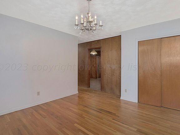 5th image of 1601 Dogwood Ln