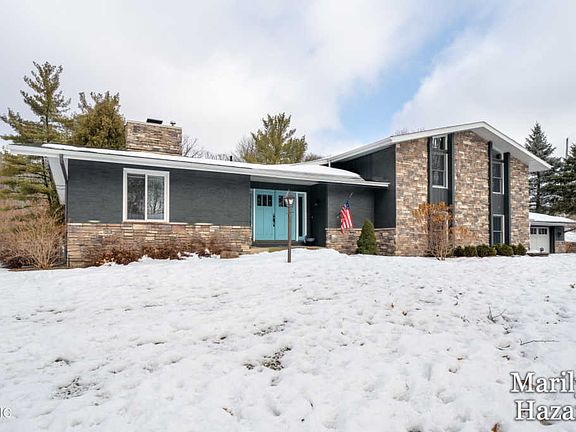 2nd image of 2165 Onekama Dr SE