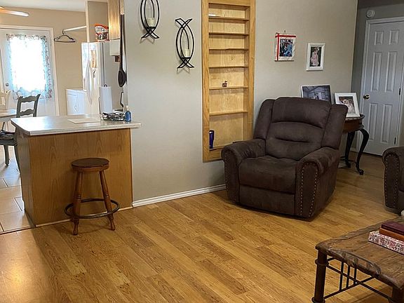 3rd image of 1203 Millspaugh St