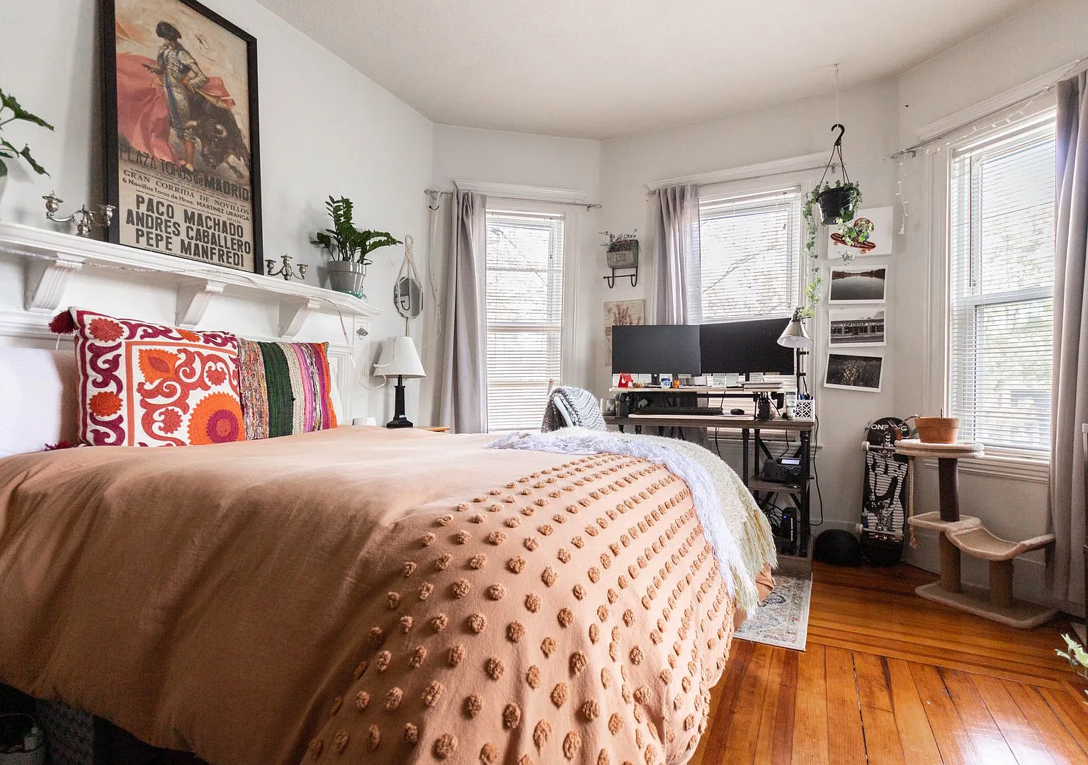 No Fee! Brighton 3 Bed With No Broker Fee Available For A July 1st Move-In — Photo 4
