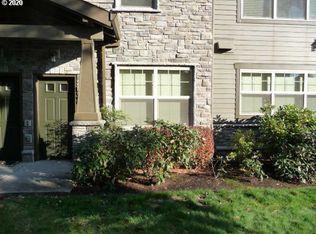 8782 NE Delamere Way, Hillsboro, OR 97006