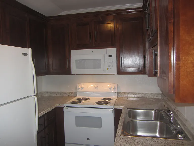 15091 Fort Campbell Blvd #2 — Photo 5