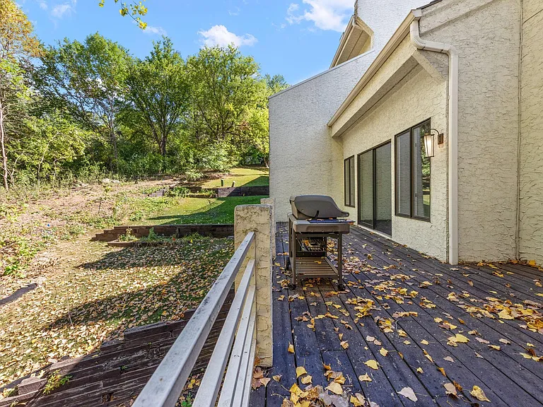 11730 Vista Dr — Photo 41