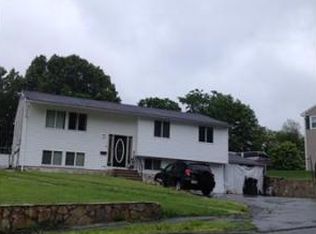 29 Bradford Rd, Hudson, MA 01749