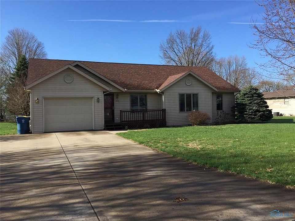 1st image of 213 Stauffer Dr