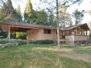 2218 Apple Vista Ln, Camino, CA 95709