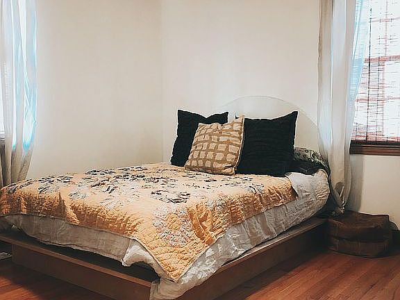 1/3 bedroom w/ hardwoods