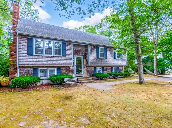 66 Braxton Road, East Falmouth, MA 02536