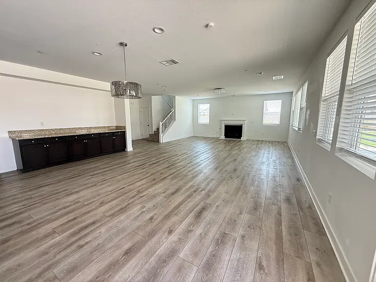 14072 Volare Ct — Photo 5