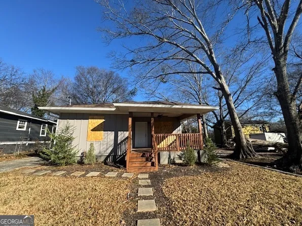 781 Peyton Ave NW, Atlanta, GA 30318