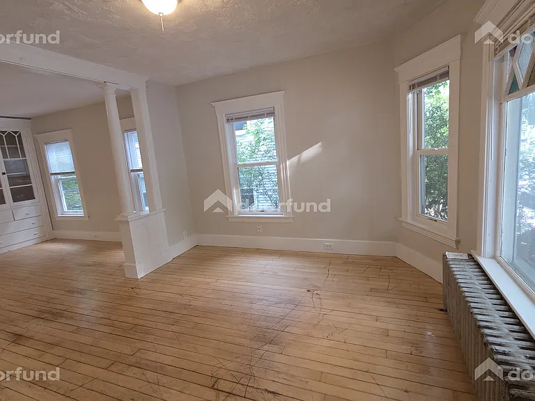 41 Freeland St #1 — Photo 8