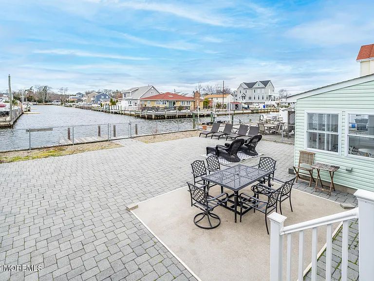 58 E Lagoona Dr — Photo 25