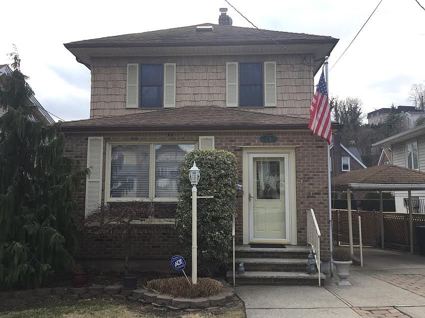 1st image of 28 Norden St