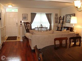 2nd image of 1342 Bennett Pl