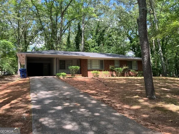 328 Myrtle St, Winder, GA 30680