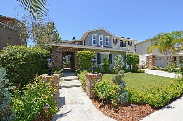 1st image of 959 Heron Cir