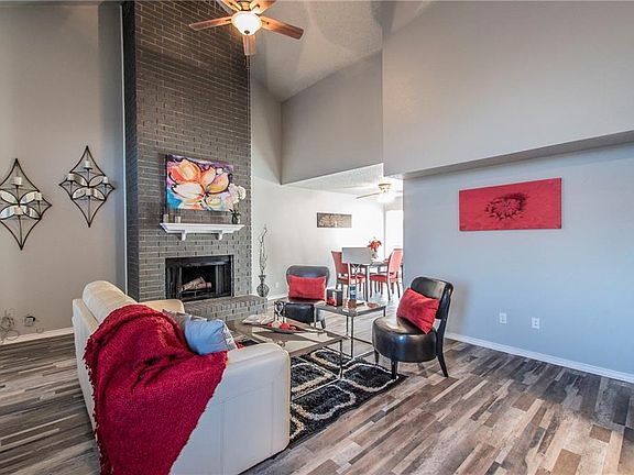 3rd image of 613 Grand Cayman Way