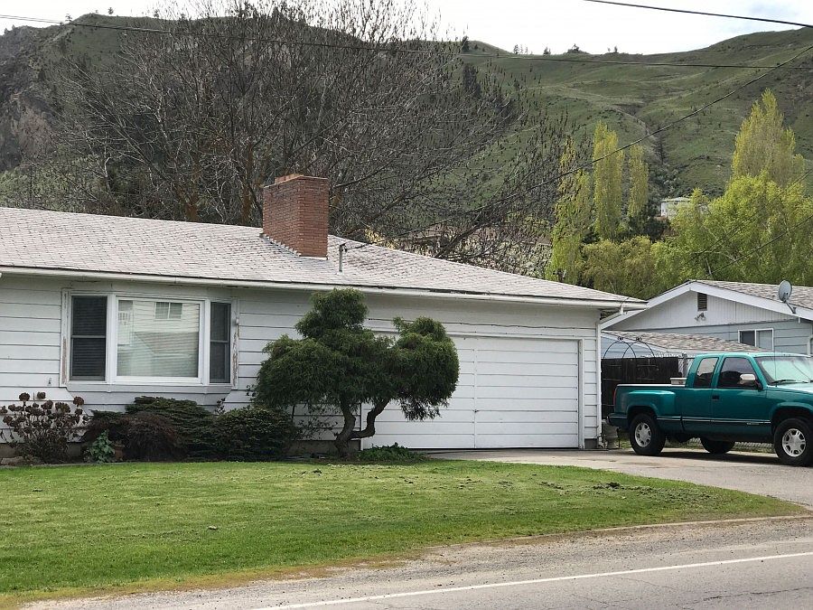 2nd image of 1265 Millerdale Ave