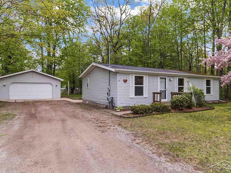 7905 Beaver Rd, Saint Charles, MI 48655 Zillow