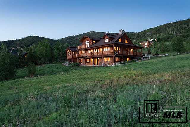 1st image of 2125 Bear Dr