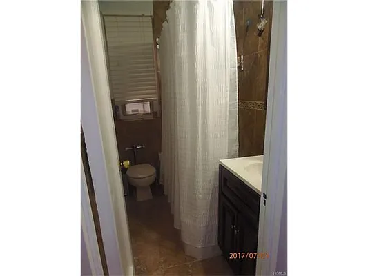 Sold by NY Future Homes Realty Co | media 6