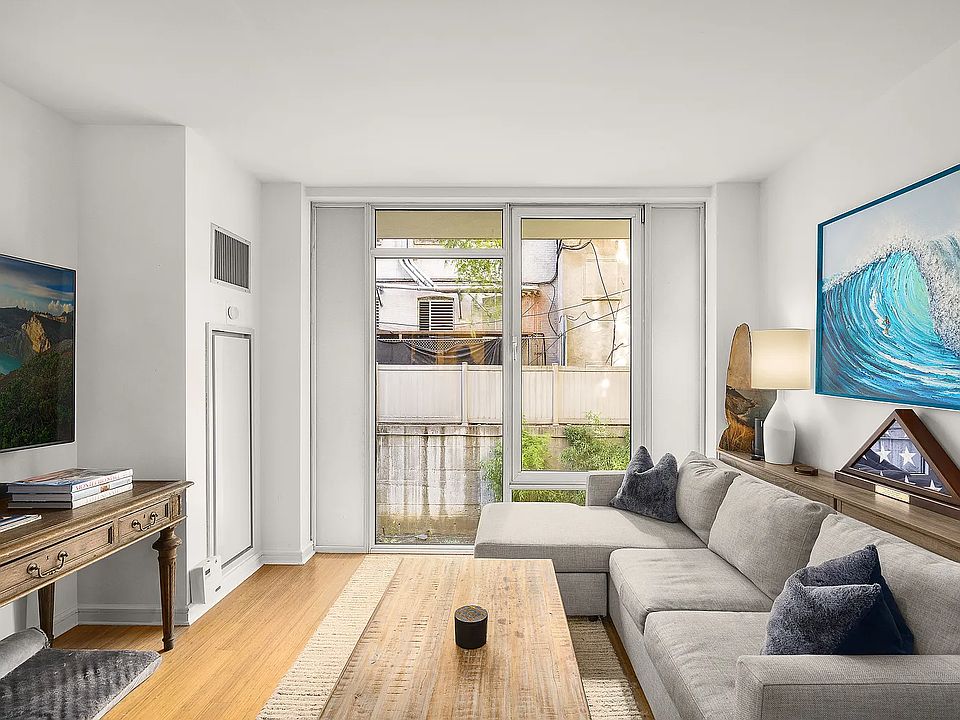 1st image of 350 W 53rd St #1ITHI